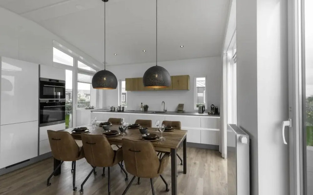 Modern Chalet With Unobstructed Views, in Zeeland