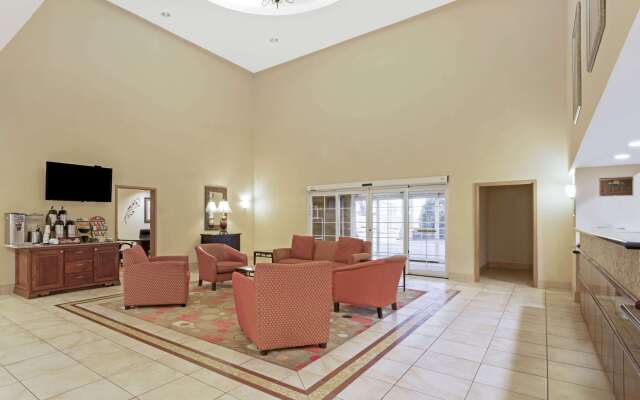 La Quinta Inn & Suites by Wyndham Stillwater-University Area