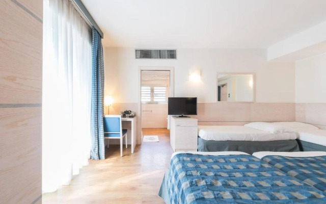 Bike Hotel Caravel