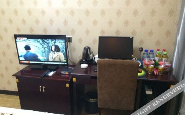 7tiandi Business Hotel (Zhengzhou Dianzi Xinxi Zhiye Jishu Xueyuan Zhongmu Station)