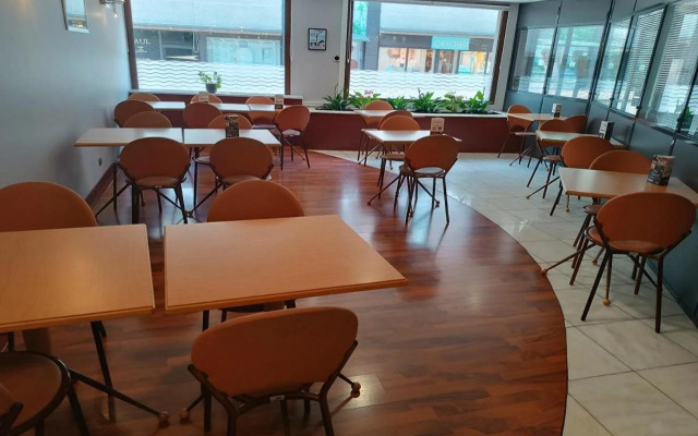 Contact Hôtel des Deux Moulins Limoges - Proche de la gare