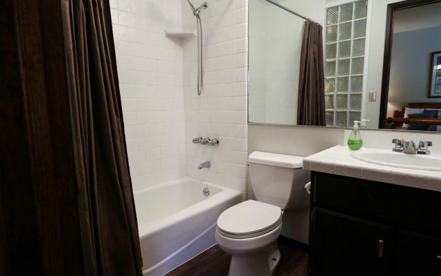 Mammoth West #106 Condo