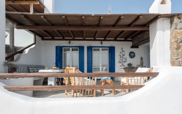 Sea Breeze Balcony of Mykonos