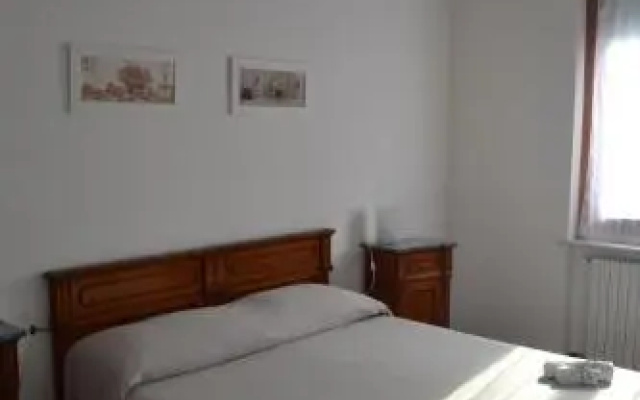 Guest House 2 Stars Finale Ligure