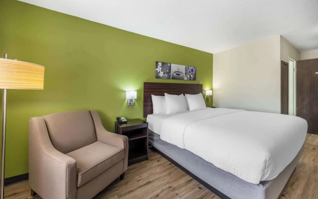 Americinn Hotel & Suites Salina