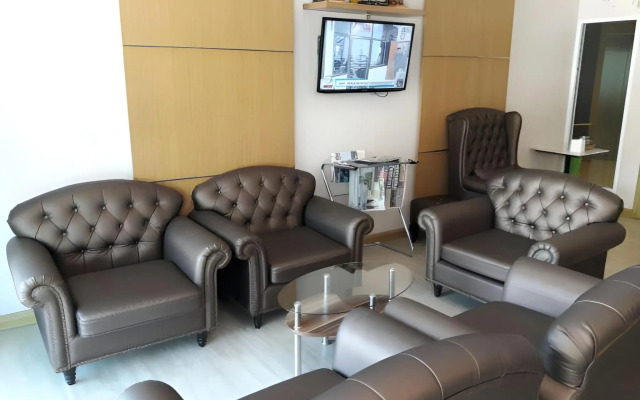 The Y Residence