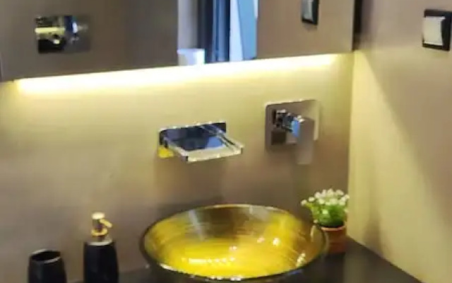 Athina Art Apartments