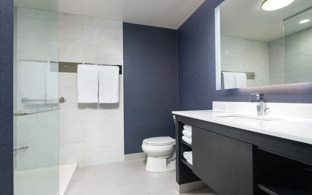 Residence Inn by Marriott Toronto Mississauga West