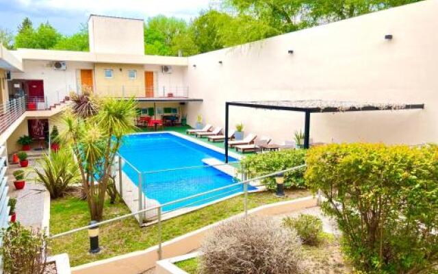 Hosteria Aguaribay