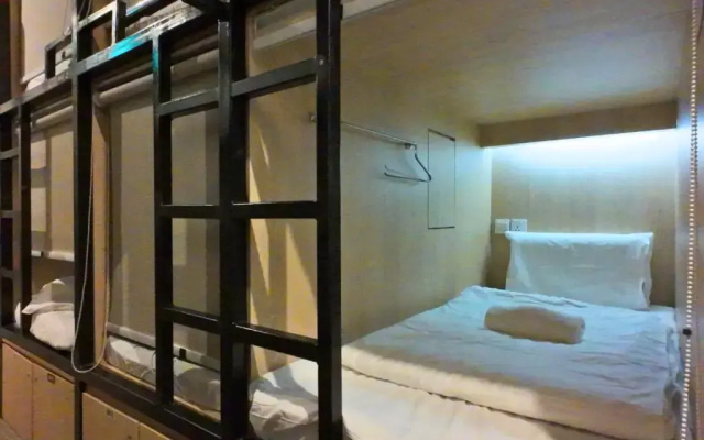 The Room @Bugis – Guest Rooms – Singapore