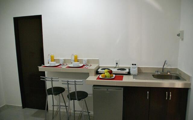 Tropical Casa Blanca Youth & Chic Hotel