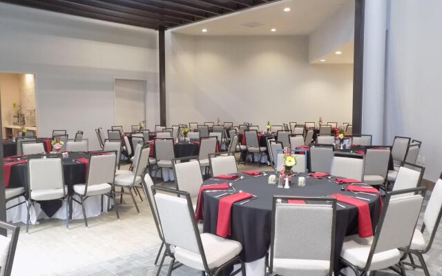 Holiday Inn Orlando International Airport by IHG