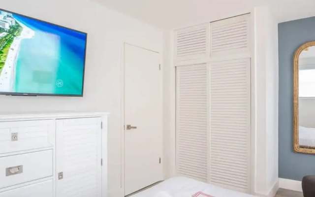 ONE Bedroom Apartment