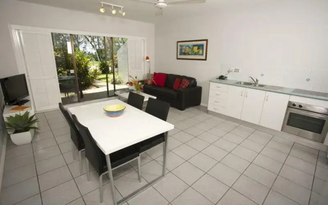 Beachfront Terraces Port Douglas