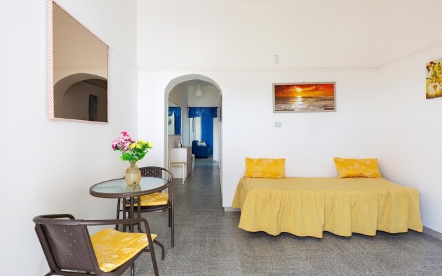 2744 Villetta Irene by Barbarhouse