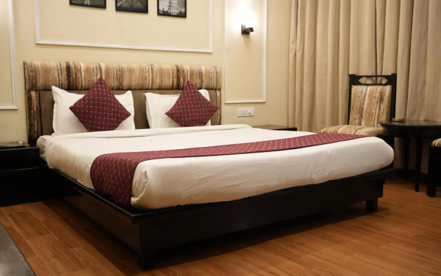 Hotel Pallavi West