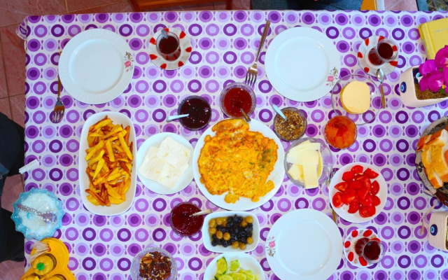 Faralya Gül  Pansiyon