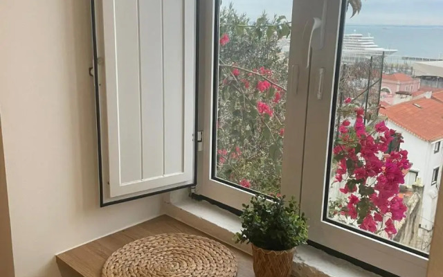 Charming Studio Alfama "Orange"