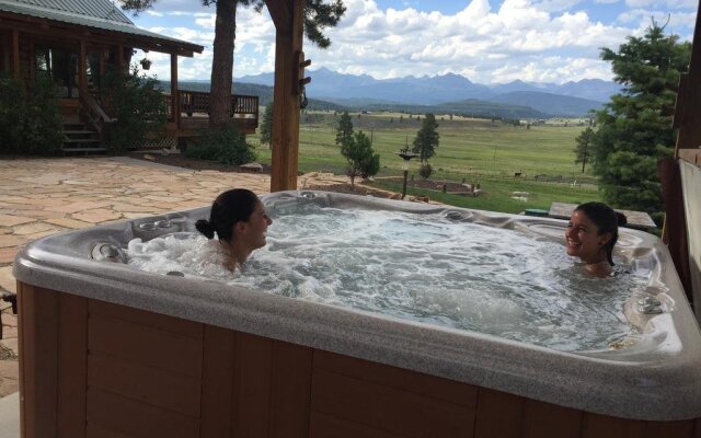 Elkwood Manor Luxury Bed & Breakfast