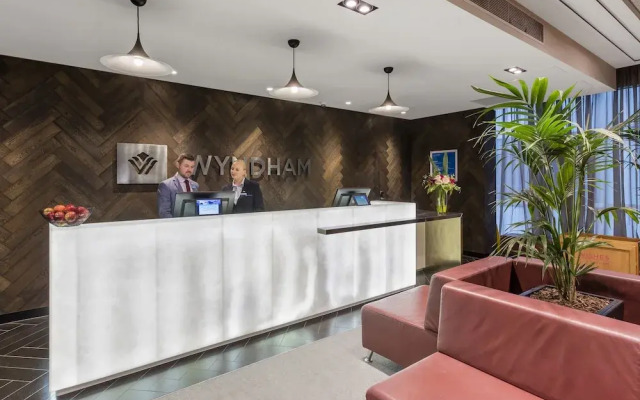 The William Suites