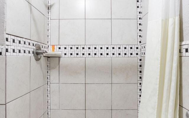 OYO Hotel Augusta Downtown