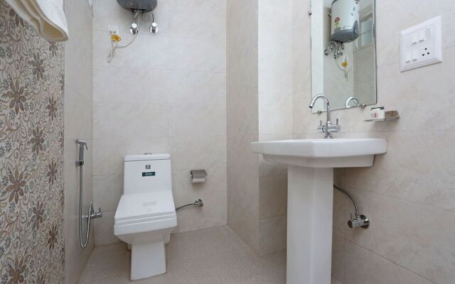 OYO 6603 Hotel Green Residency 2