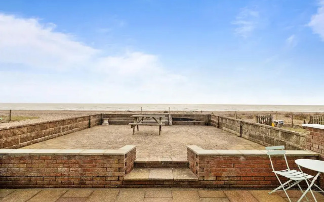 Splash-pevensey Bay in Pevensey Bay