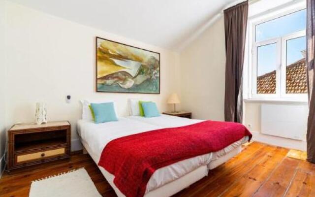 Large family flat in Campo de Ourique