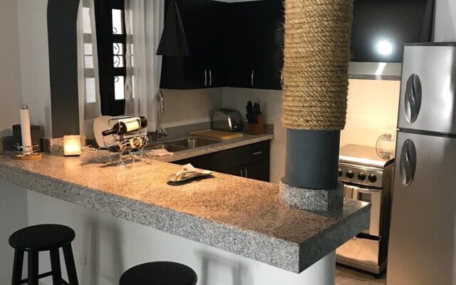 Carambola Surf House