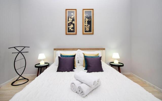 2х комнатная квартира возле Мега центра, Навои 208/8