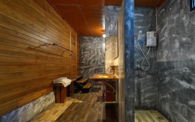 Zipunto Resort