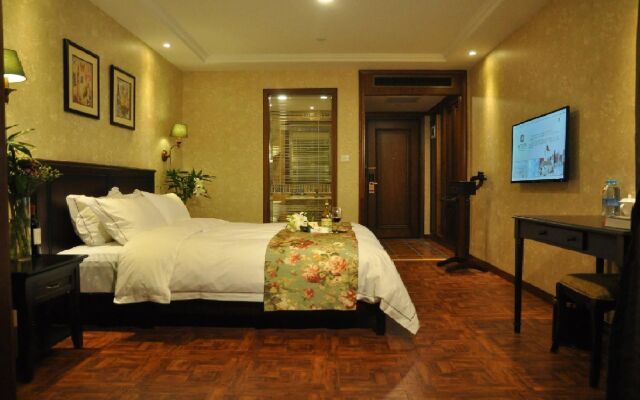 Menoni Boutique Hotel