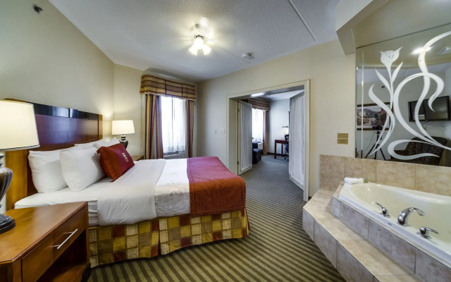 Monte Carlo Inn Barrie Suites