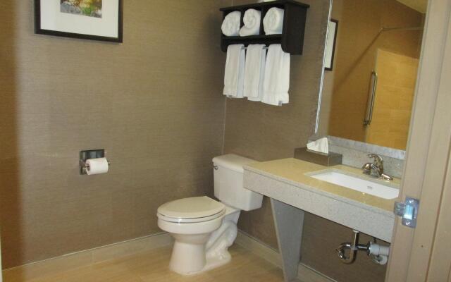 Holiday Inn Express Cloverdale - (Greencastle) by IHG