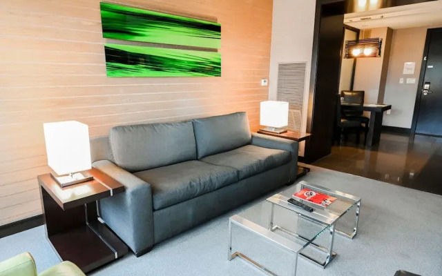 StripViewSuites at Vdara