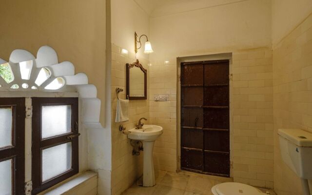 Hotel Rajmahal Palace