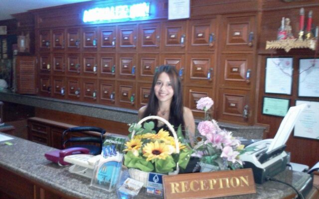 Anchalee Inn