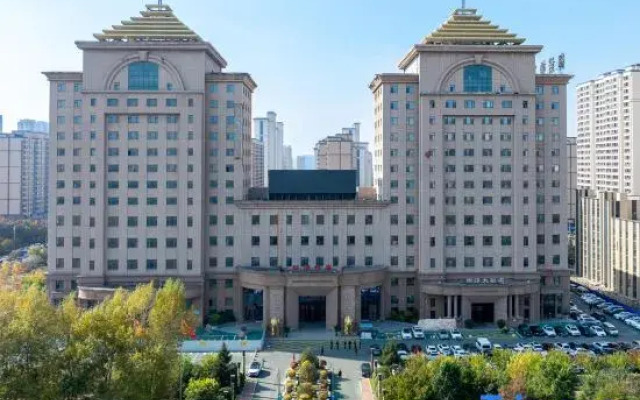 Yunuo Hotel