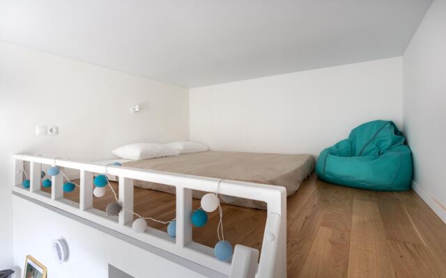 Апартаменты на Воскресенской набережной 20