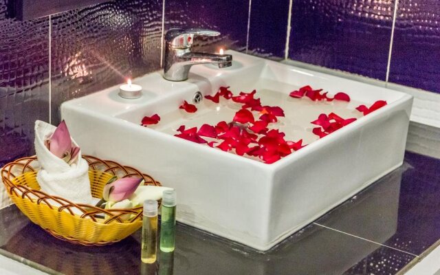 Ravel Boutique Hotel