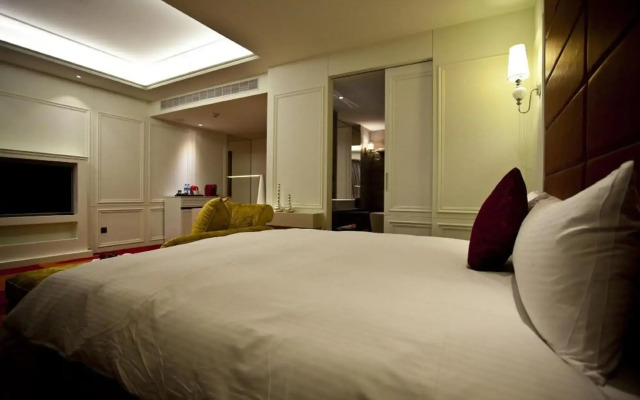 In Sky Hotel