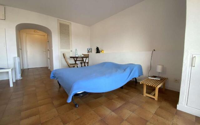 Appartement Sainte-Maxime, 1 pièce, 2 personnes - FR-1-226-420