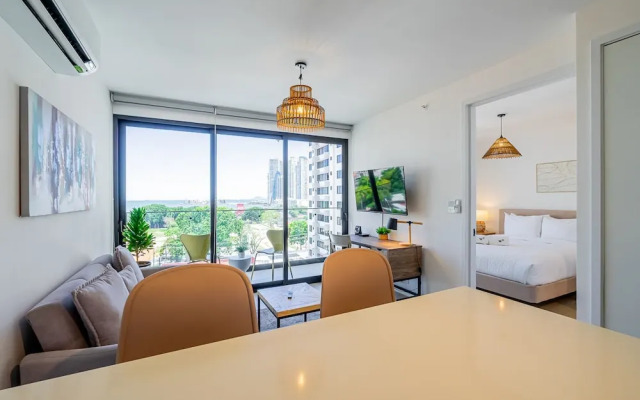 w Premium 1BR w Balcony in San Francisco