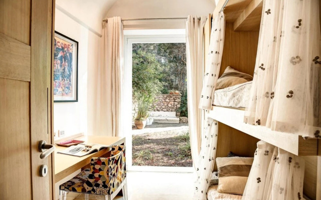 Villa Bougainvillea - Luxury Capri Villa With Views
