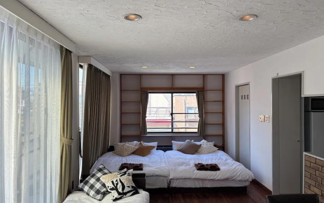 Dream Terrace One Casa Dali – Guest Rooms – Tokyo
