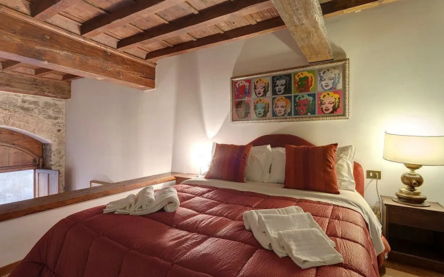 Ponte Vecchio Suite by Home Sharing