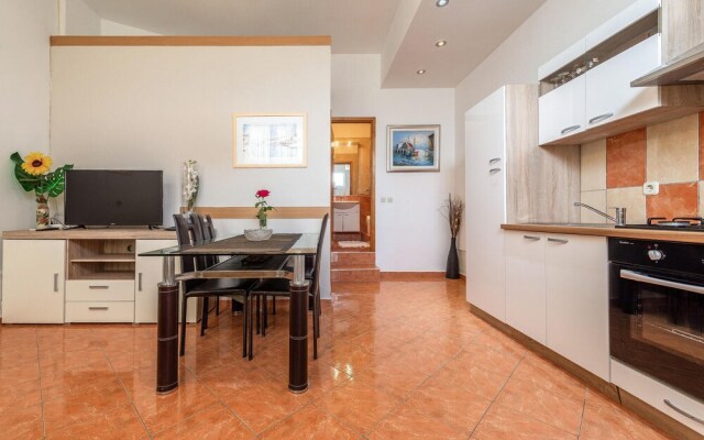 Awesome Apartment in Zadar With 1 Bedrooms and Wifi