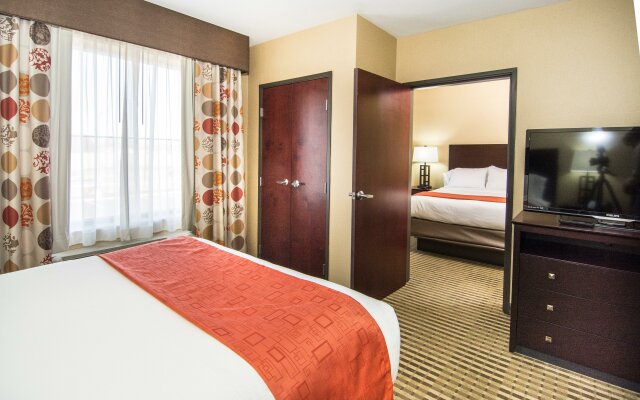 Holiday Inn Express & Suites Elkton - University Area, an IHG Hotel
