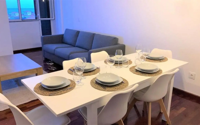 Madeira, 3 bedroom apartment with ocean views in Funchal