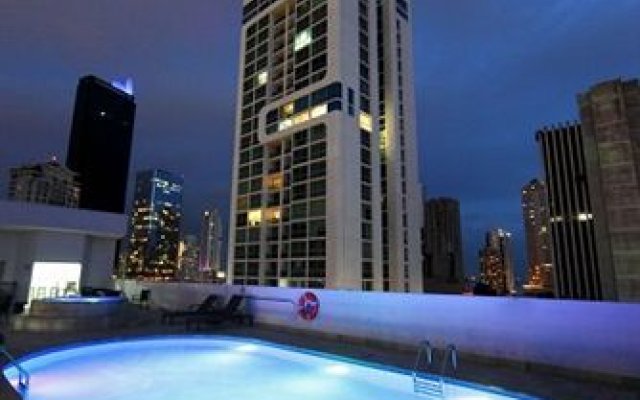 DoubleTree by Hilton Hotel Panama City - El Carmen